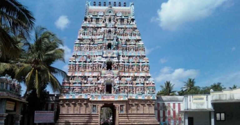 Bade Mandir Guruji Ka Ashram Delhi temple timings and darshan